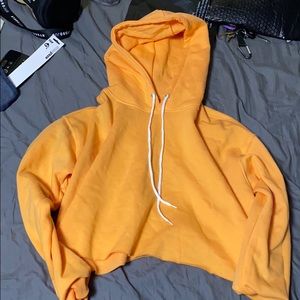 Cropped hoodie